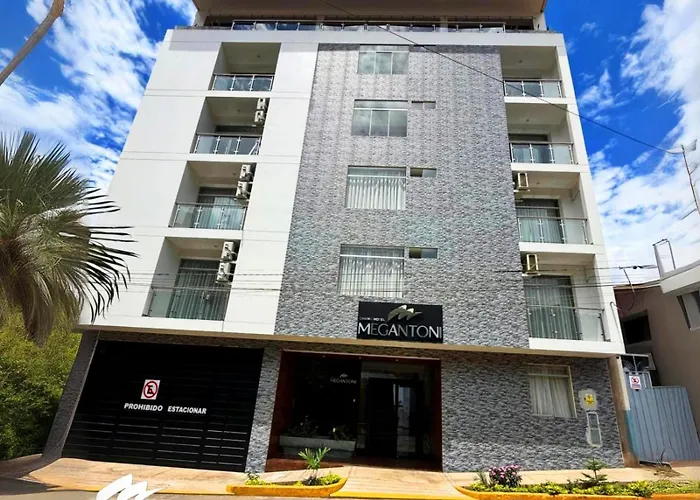 Hotel Grand Megantoni 3*