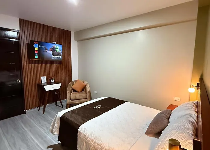 Hotel Grand Megantoni